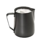 Room- melkkannetje "Antihaft", Ø8 cm, zwart gecoat